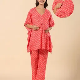Ikk Kudi by Seerat Cotton Woven Three Fourth Batwing Sleeves Bandhej Design Kaftan Top With Zipper Nursing Access & Pant Set - Pink-picture-7