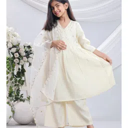 misbis Silk Full Sleeves Floral Embroidered Kurta & Palazzo With Dupatta Set - White-picture-39