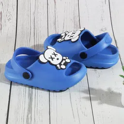 SHOES FOR JUNIORS Teddy Bear Applique Detailed With Sling Back Clogs - Blue-picture-46