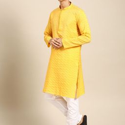 MANQ Men Self Design Regular Thread Work Kurta with Churidar image 5
