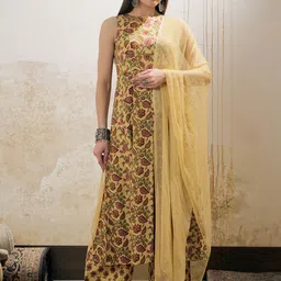 Shae by SASSAFRAS Floral Printed Pure Cotton A-Line Kurta With Palazzos & Dupatta-picture-19
