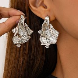 LULU & SKY Contemporary Studs Earrings image 5