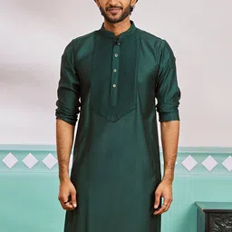 VASTRAMAY Men Yoke Design Kurta-picture-37