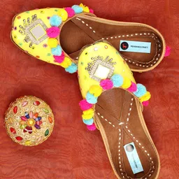 PehnawaCraft Embellished Leather Mojaris-picture-30