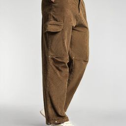 Beyoung Men Cotton Brown Oversize Corduroy Cargo Pant-image-39