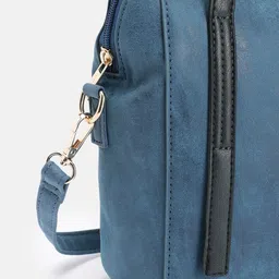 Caprese Textured Regular Structured Shoulder Bag image 2