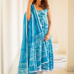 GoSriKi Women Floral Printed Regular Kurta with Trousers & With Dupatta-18