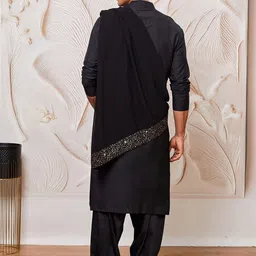 VASTRAMAY Men Regular Sequinned Kurta with Patiala & With Dupatta image 3