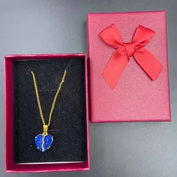 Psight Unisex Blue Glitter Heart Shaped Pendant With Chain-image-8