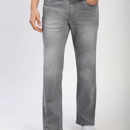 Beyoung Men Relaxed Fit Mildly Distressed Heavy Fade Jeans-picture-34