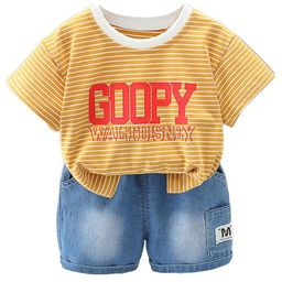 StyleCast x Revolte Boys Typographic Printed Pure Cotton Round Neck T-shirt & Trousers-image-37