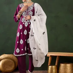 Maroosh Women Floral Embroidered Regular Thread Work Kurta with Trousers & With Dupatta-image-91