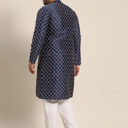 SOJANYA PLUS Embroidered Thread Work Kurta image 3