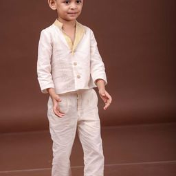 MIRALI Boys Pallav Mandarin Collar Zari Pure Cotton Kurta With Trouser-image-33