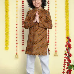 The Magic Wand Boys Floral Printed Regular Pure Cotton Kurta with Pyjamas-4