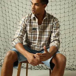 Hubberholme Men Opaque Checked Double Pockets Textured Fabric Relaxed Fit Casual Shirt-image-57