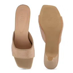 ALL TABS OPEN Textured PU Kitten Mules image 5