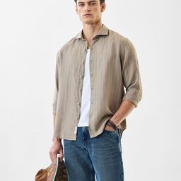 Snitch Men Classic Fit Pinstripes Striped Spread Collar Linen Casual Shirt-image-74