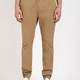 Tommy Hilfiger Men Tapered Fit Cargos Trousers-image-47