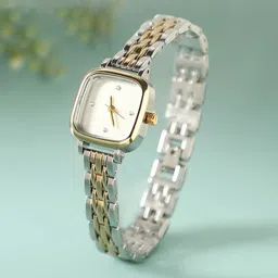 HAUTE SAUCE by Campus Sutra Women Dial & Stainless Steel Straps Analogue Watch AW24_HSWC1201-image-3