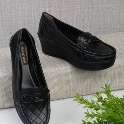 Flat N Heels Women's Black Wedge Loafers-79