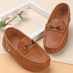 Cute Walk by Babyhug Slip On Solid Formal & Partywear Shoes with Applique - Camel Brown-image-54