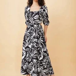 Globus Black & White Printed Maxi Dress-29