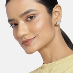Estele Rhodium-Plated Star Designed Stud Earring with Austrian Crystals for Women-image-94
