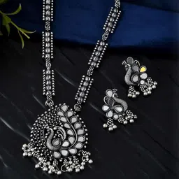 Sangria Silver-Plated Stainless Steel American Diamond Jewellery Set-image-13