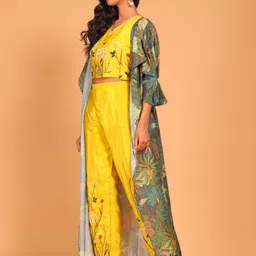 Morchari Embroidered Crop Top With Trousers & Jacket-picture-19