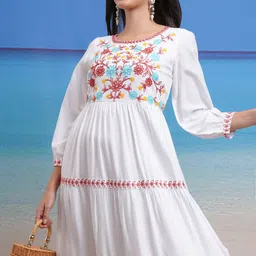 Vishudh Women Floral Embroidered Fit & Flare Dress-picture-23