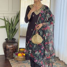 Ekta Textiles Floral Embroidered Thread Work Kurta With Trousers & Dupatta image 4