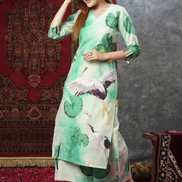 GoSriKi Women Floral Printed Regular Kurta with Palazzos-41