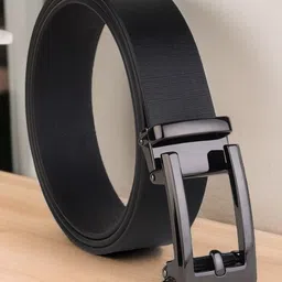 LOOPA Men Textured Leather Formal Belt-picture-0