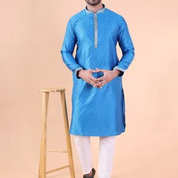 AURIK Men Geometric Woven Design Silk Kurta with Pyjamas-picture-4
