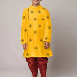 DEVOILER Boys Ethnic Motifs Printed Side Placket Dupion Silk Kurta-image-61