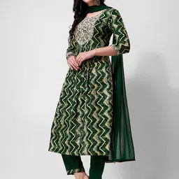 Berrylicious Chevron Printed Mirror Work Kurta with Trousers & Dupatta image 3