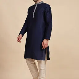 Moda Rapido Men Ethnic Motifs Yoke Design Regular Thread Work Kurta with Pyjamas image 3