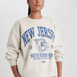 DeFacto Typography Printed Pullover image 4