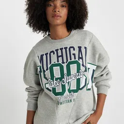 DeFacto Typography Printed Long Sleeves Pullover image 4