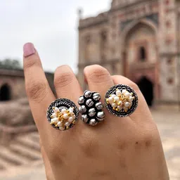 ISHKAARA Pearl Oxidised Ghungroo Ring-38