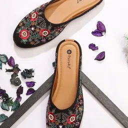 Pairs4U Women Woven Design Embroidered Mules-picture-14