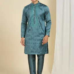 Be Desi Men Floral Embroidered Regular Kurta with Pyjamas-11