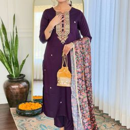 Moda Rapido Women Floral Embroidered Regular Sequinned Kurta with Trousers & Dupatta-6