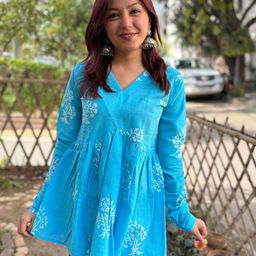 SHRIYANI Women Floral Printed Top-44