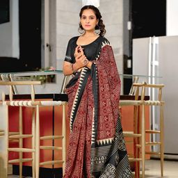 DIVASTRI Designer Block Printed Saree with Unstitched Blouse Piece-1