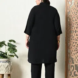 PrettyPlus by Desinoor.com Plus Size Embroidered Mirror Work Roman Silk Tunic With Trouser image 5