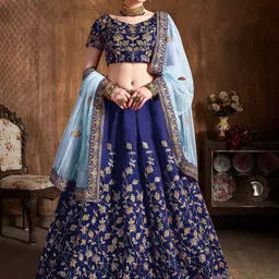 DIVASTRI Embroidered Sequinned Semi-Stitched Lehenga & Unstitched Blouse With Dupatta-picture-42
