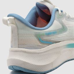 Action Men Mesh Running Non-Marking Shoes image 3