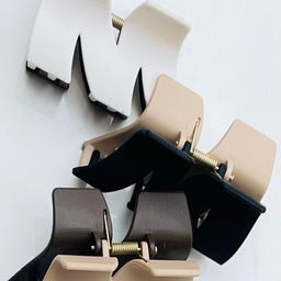 PRATHAM FASHION Pack of 3 Claw Clips-image-38